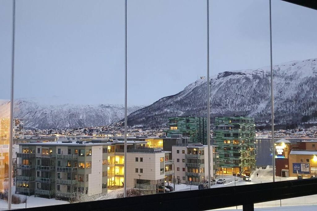 New Magnificent View Apartment Near The Centre Tromsø Exteriör bild