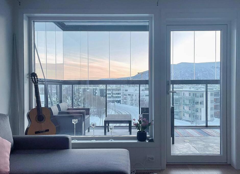 New Magnificent View Apartment Near The Centre Tromsø Exteriör bild