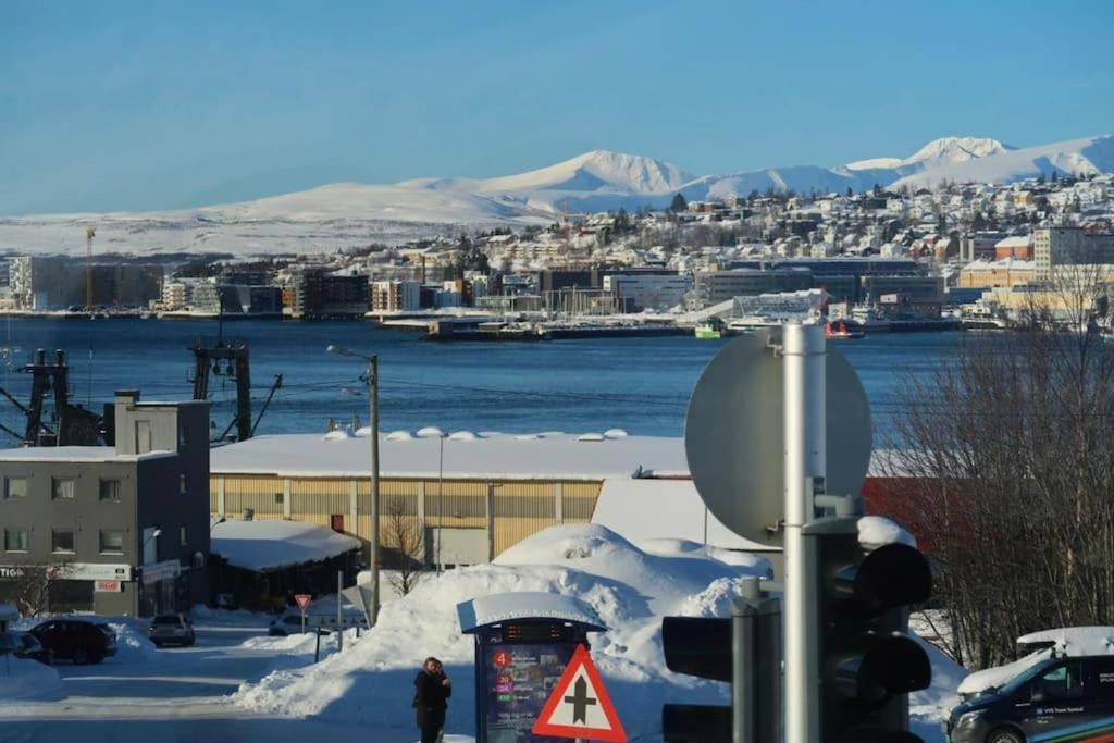 New Magnificent View Apartment Near The Centre Tromsø Exteriör bild